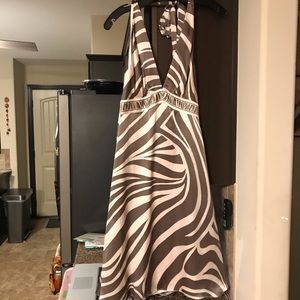 Bcbg zebra dress size 2 new never worn